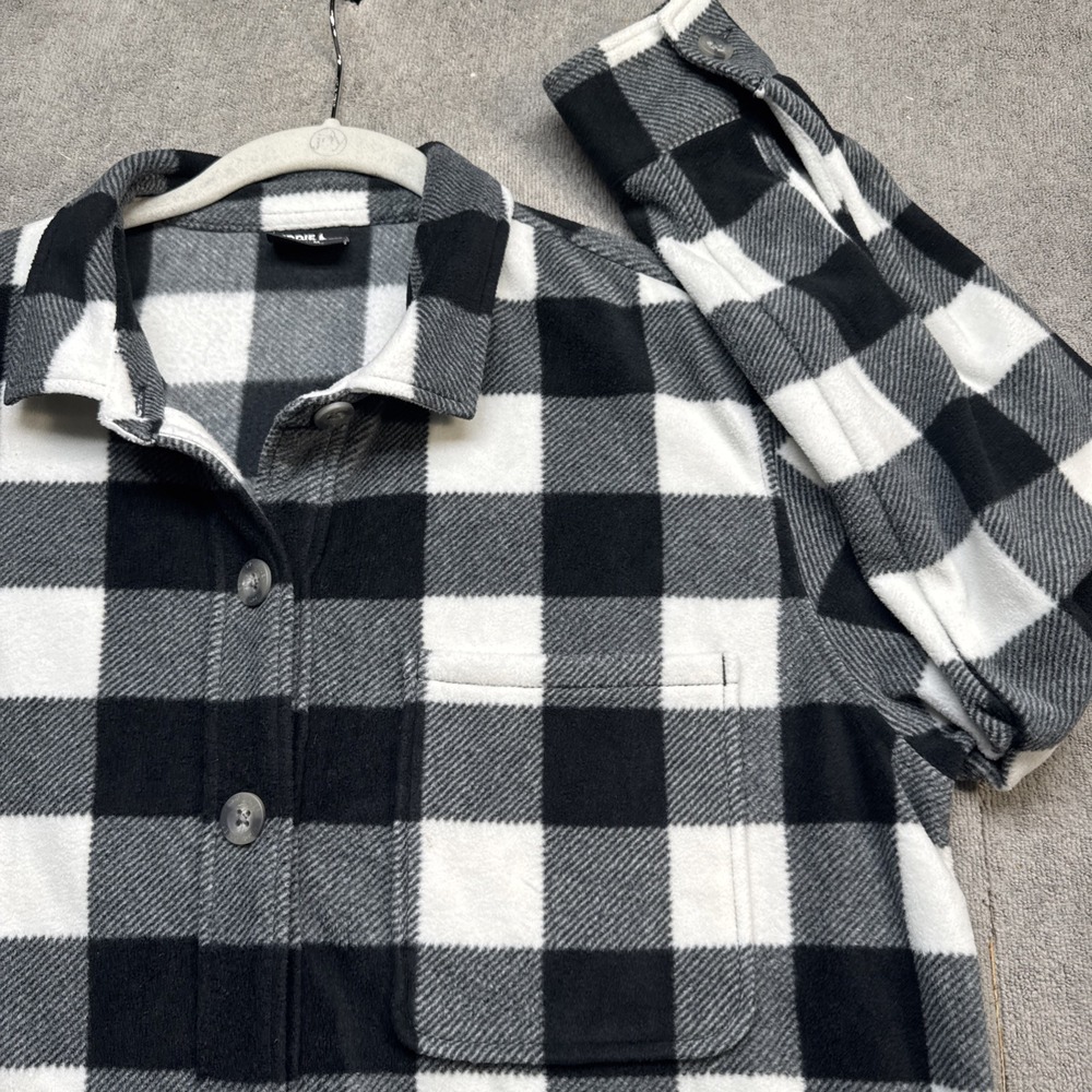 Eddie Bauer women's buffalo plaid fleece shacket button front warm layer‎ M